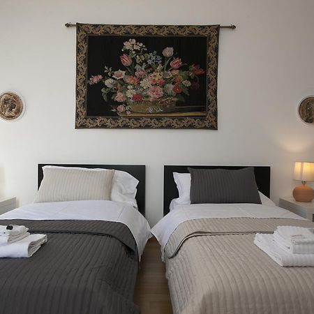 House Paganica Apartment Rome Room photo
