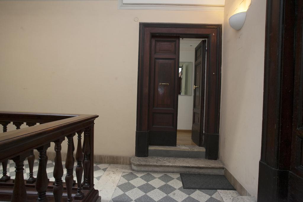 House Paganica Apartment Rome Room photo