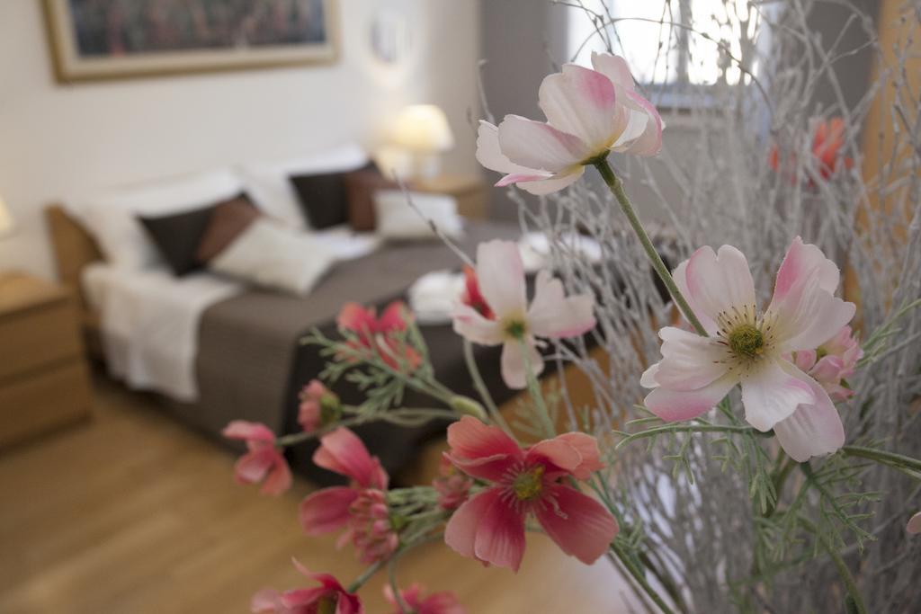 House Paganica Apartment Rome Room photo